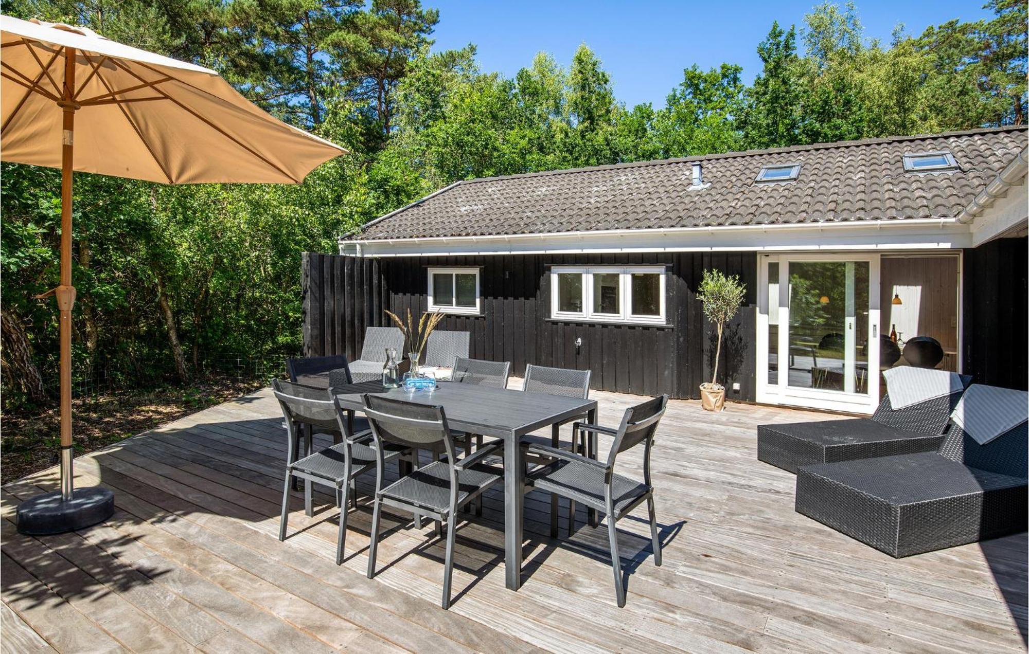 Awesome Home In Nexo With Sauna Snogebæk エクステリア 写真